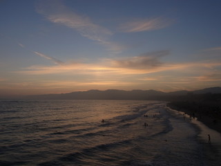 Fototapeta na wymiar Pacific Ocean During Sunset at the beach