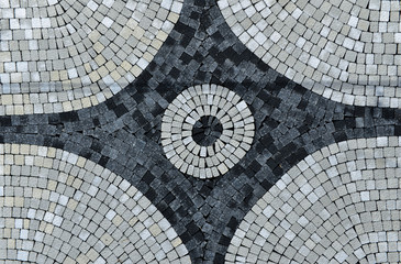 pavement landscape and design;Circle Design pattern in patio paving