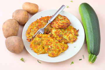 Kartoffel- Zucchini- Puffer