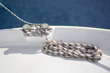 Poller oder Klampe auf Schiff