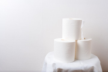 トイレットペーパー