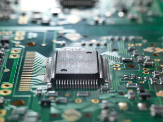 Electronic chip and components on a circuit board