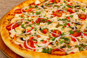 Pizza with mushroom and chicken