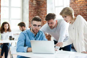 Obraz premium Business people meeting good teamwork in office.Teamwork successful Meeting Workplace strategy Concept.