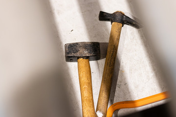 Big printers, large scale vinyl rolls. Professional plotting, press, storage and delivery service. Worldwide shipping.