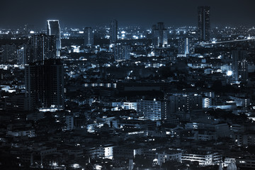 Naklejka premium dark blue night cityscape in high contrast concept