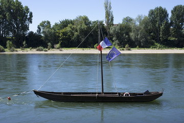 Obraz premium bateau de marchandises