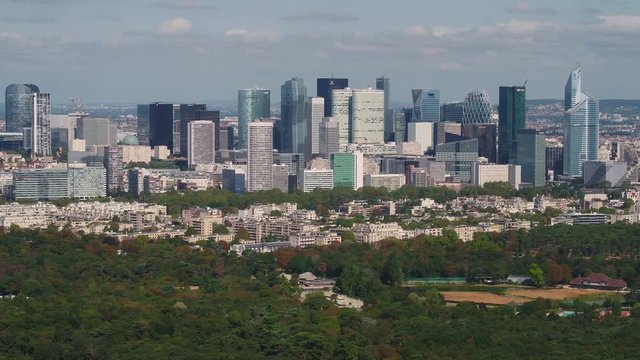 Aerial France Paris 7th ARR August 2018 Sunny Day 90mm Zoom 4K Inspire 2 Prores

Aerial video of Paris in the 7th arrondissement district with a zoom lens.