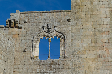 Castillo de Belmonte, ventana manuelina.