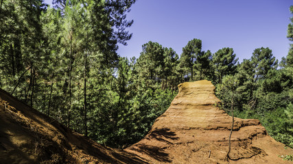 The Trail of Ochres