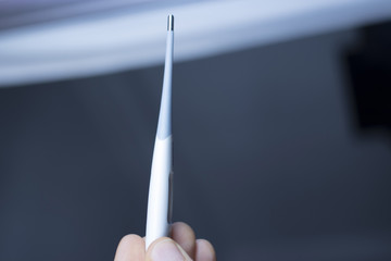 Digital medical thermometer