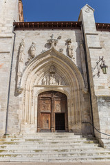 Fototapeta na wymiar Door of the San Nicolas church in Burgos, Spain