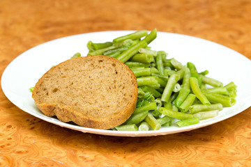 cooking Slice of green beans