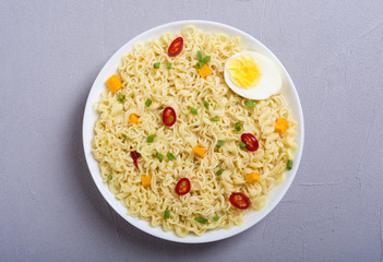 Instant noodles in bowl