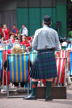 Deck chairs and Kilt