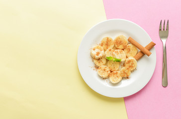 banana cut with honey and cinnamon