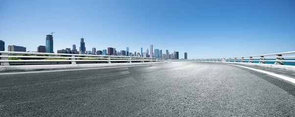 Papier Peint photo Lavable Chicago asphalt highway with modern city in chicago