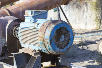 pump on the river for pumping water