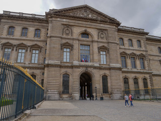Fototapeta premium Paris, France, 27th August 2018, louvre palace 