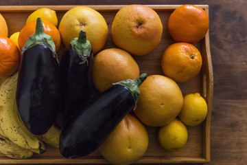 Fruit & Vegetables Placed Carefully On Platter