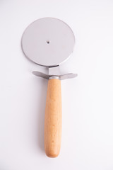 pizza cutter with wooden handle