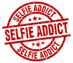 selfie addict round red grunge stamp