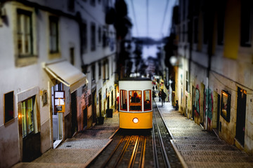 Fototapeta The Bica Funicular, Ascensor da Bica, Traditional yellow tram in Lisbon, Portugal obraz