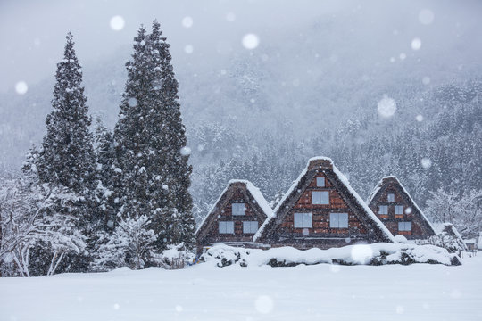 岐阜県 白川郷 雪景色