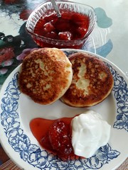 syrniki, cottage cheese, fritter, pancakes, jam, breakfast