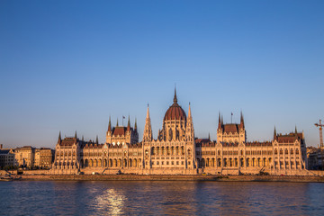 Fototapeta premium View of Budapest parliament, Hungary