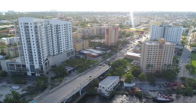 MiamiCITY 95 TRAFFIC CHIVAS IN SW sunbeam