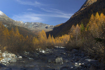 atmosfera e colori autunnali in valmalenco 