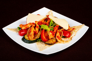 Grilled vegetables with chicken