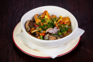 Pickled mushrooms mix