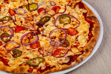 Pizza with chicken