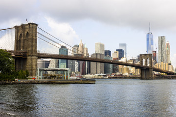 Fototapeta na wymiar New York City. Views of Lower Manhattan skyline with Brooklyn Bridge