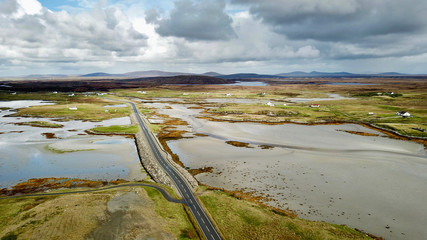 Luftbild Straßenverbindung Nord-Uist nach Grimsay, Hebriden
