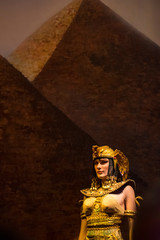 statue of pharaoh