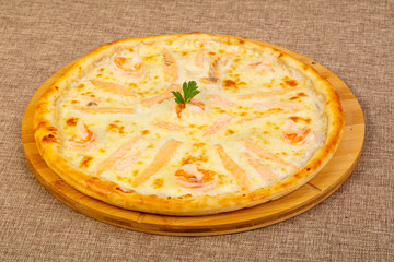 Pizza with salmon