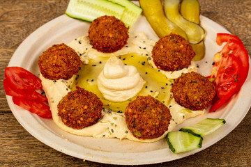 Humus with falafel
