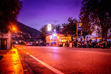 Assenza am Gardasee bei Nacht