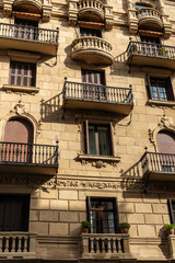 Historische Fassaden in San Sebastian, Spanien