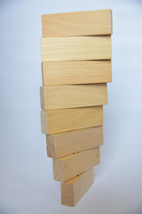 不安定な積み木