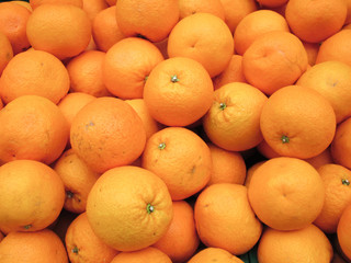 Heap of oranges.