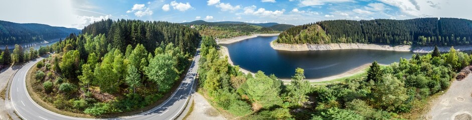 Fototapeta na wymiar Aerial photograph of the Okertalsperre (dam) in the Oberharz between Clausthal-Zellerfeld and Goslar, taken with the drone