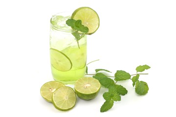 Fresh lemon juice cool drink