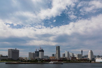 Fototapeta na wymiar (神奈川県ｰ都市風景)大桟橋から見るみなとみらい側の風景９