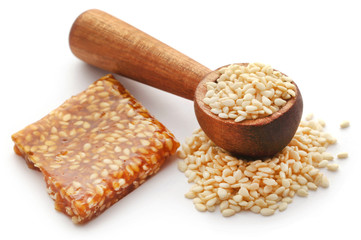 Sesame caramel candy