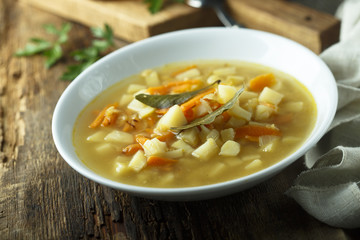 Pea soup with potato and carrot