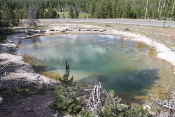 イエローストーン国立公園（レーザー・プール）